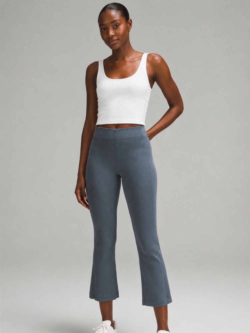 Lululemon Ribbed Softstreme™ Zip-Leg cropped legging| Size 4 XS